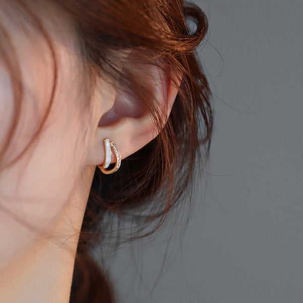 "As if to snuggle up to you" double line ear cuff/pierced earrings