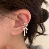 "Turnaround lace-up" ribbon design single ear cuff