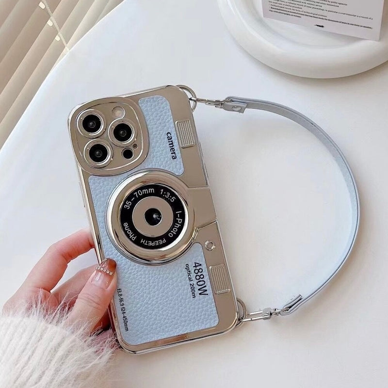 Camera-shaped smartphone case for "memories and records"