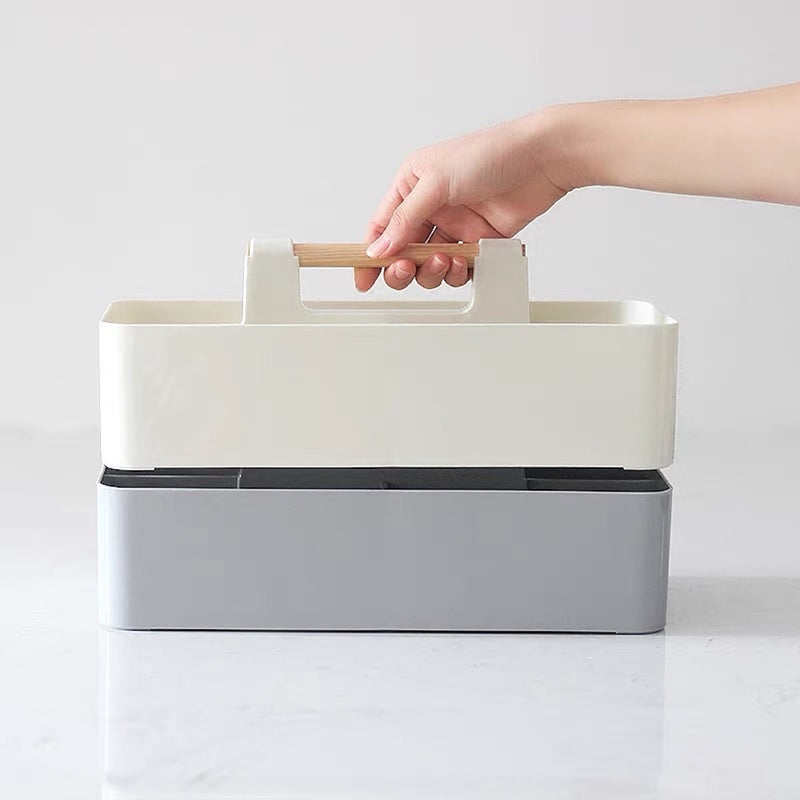 "Spatial Stack" stackable storage cases with handles