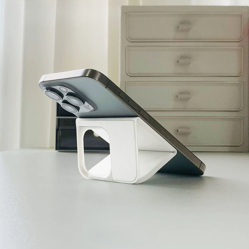 "Slim Stand" PU Leather Magnetic Smartphone Case