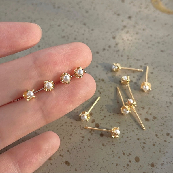 "Dew Pearl" freshwater pearl earrings