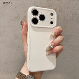 "Knife-edge" slender and elegant form, sophisticated matte finish full-coverage hard case for iPhone