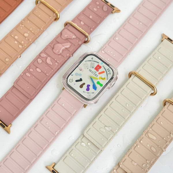 "Waterproof and magnetic" light-colored silicone band 