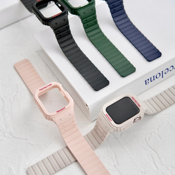 "Simple and easy to use" magnetic Apple Watch band 