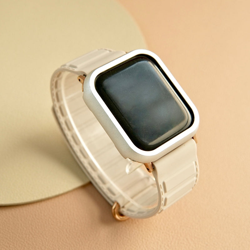 "Waterproof and magnetic" light-colored silicone band 