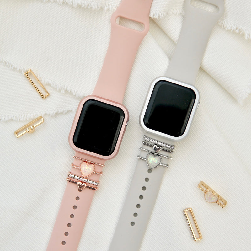 "Coordinate your band" Heart Apple Watch band accessory set