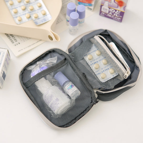"Next to you" mesh pocket medicine pouch