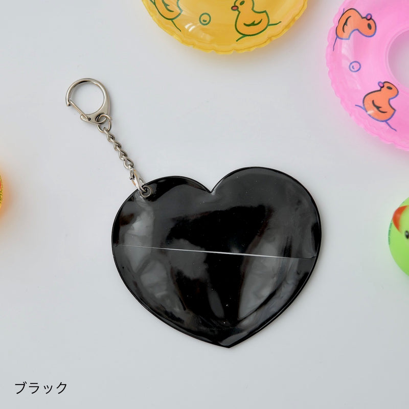 "Oshiiro Heart" Heart-shaped badge protective case