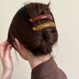 Sophisticated and cute nuanced colors. Simple banana clip | Elegant updo in busy mornings with just one clip [Available in 5 colors]