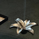"Fluctuating Fragrance" Lily Motif Ceramic Incense Holder