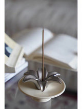 "Fluctuating Fragrance" Lily Motif Ceramic Incense Holder
