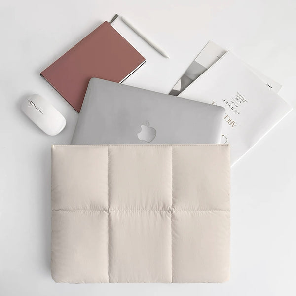 "Simple Waterproof" Protective Bag for Apple Laptops