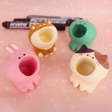 "Healing" Animal-shaped Pen Stand