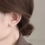 "Simple beauty" S-shaped ultra-thin earrings