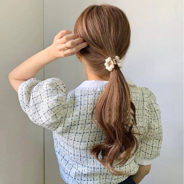 「上品な輝き」パールサークルヘアクリップ