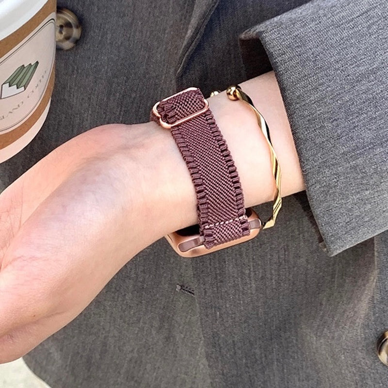 "Stable and feminine" thick nylon Apple Watch band 