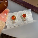 "Okonomi Amber" Amber-style design earrings