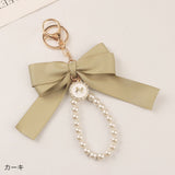 "Pretty Ribbon" Ribbon and pearl keychain