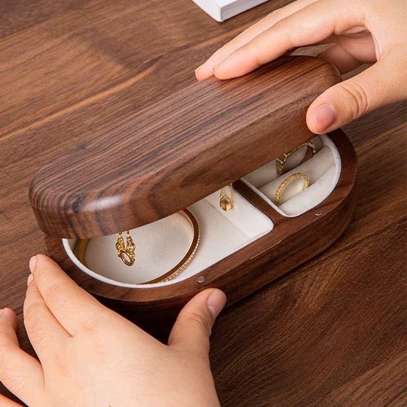 "Touchable" Wooden Accessory Case