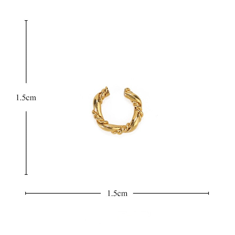 [In stock now] "Ring of Happiness" twisted ring motif ear cuff