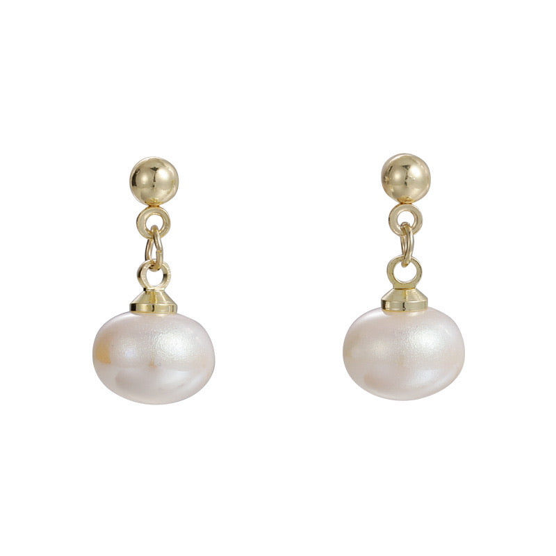 "Shake Your Heart" Freshwater Pearl Earrings 