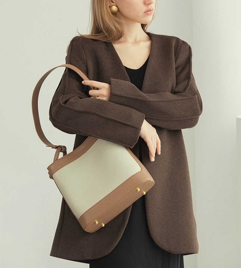 "Usual Leather" Cowhide Shoulder Bag