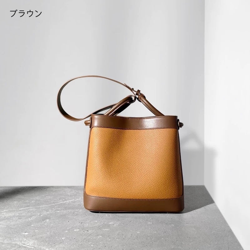 "Usual Leather" Cowhide Shoulder Bag