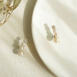 "Afterimage of the Pearl" Freshwater Pearl Earrings/Ear Cuff 