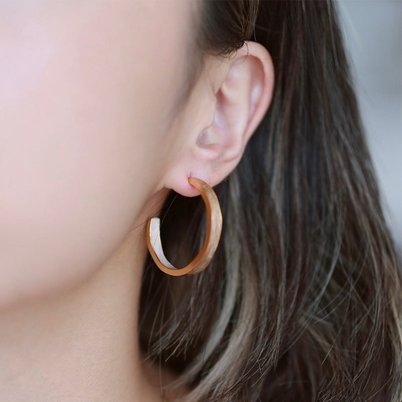 "Front and back hoop" design hoop earrings