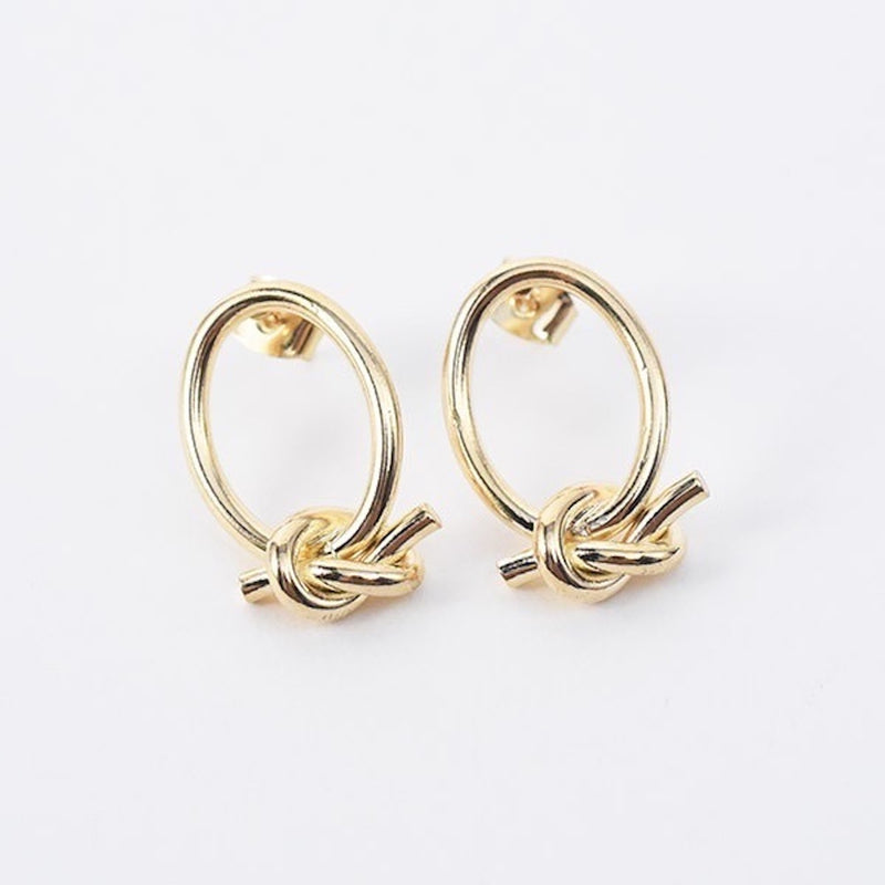 "Enmusubi" knot motif earrings 