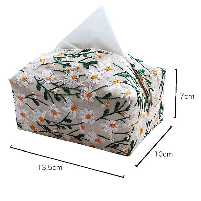 "Innocent Garden" Daisy pattern tissue case