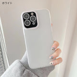 「マットな優等生」4色展開マットTPUスマホケース - gaacal gaacal ホワイト / iPhone 13 gaacal スマホケース 「マットな優等生」4色展開マットTPUスマホケース