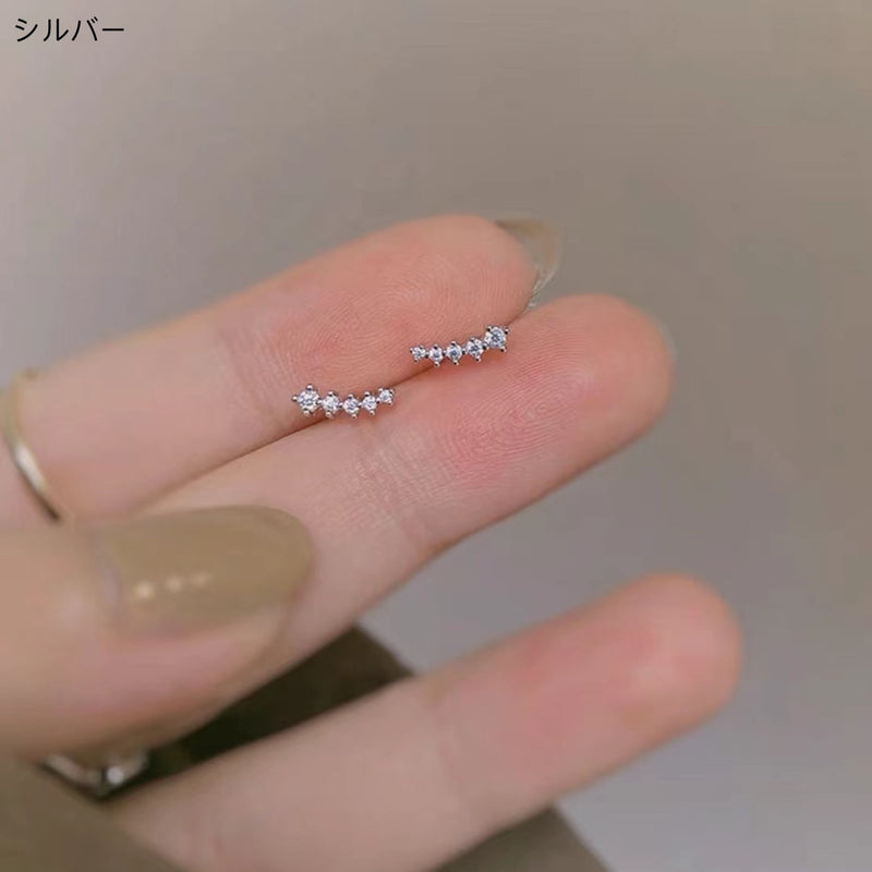 "Rising Sparkle" Dot Line Petite Earrings