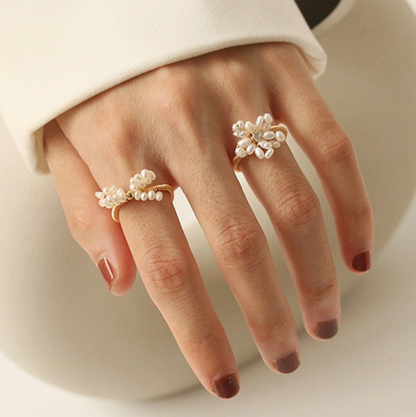 [In stock now] "Flowers blooming at your fingertips" beaded spring ring